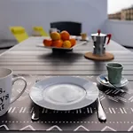 Rooftop Terrace - Your Oasis In The Naples